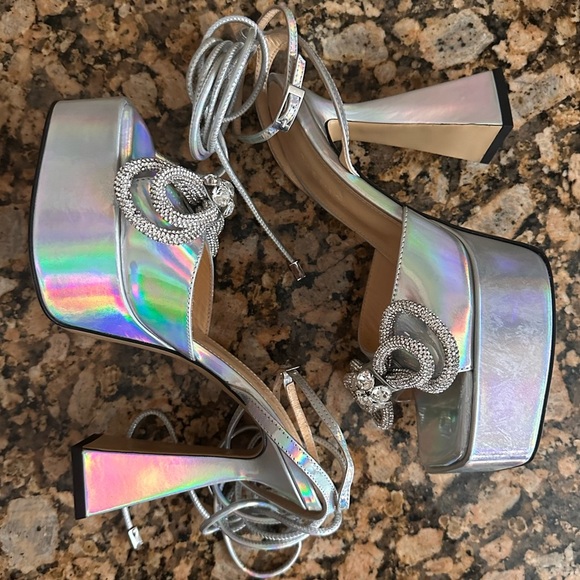 MACH & MACH Double Bow Platform Sandal - Picture 8 of 12